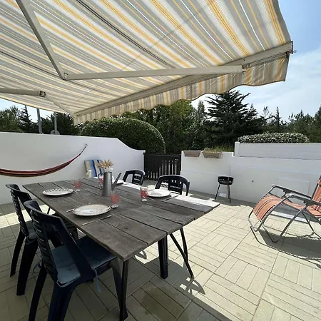 Maison Confortable A 300m De L'ocean Avec Terrasse Et Parking Privatif - Fr-1-224c-353 Ferienhaus *